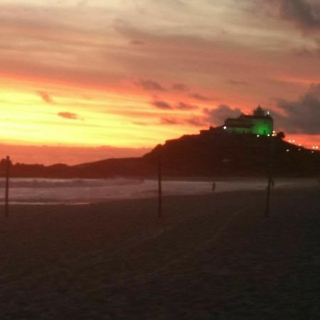 Saquarema Itauna Em Frente A Praia Luaran gambar